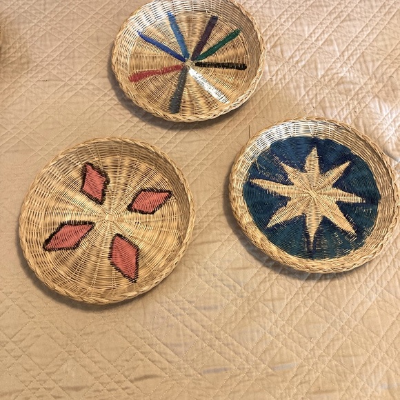 Boho Bohemian Wall Decor Wicker Plates 9.75" Diameter each Set of 3 - Picture 8 of 10